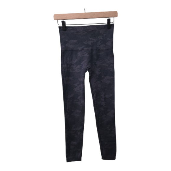 SPANX Pants - SPANX Camo Seamless Leggings